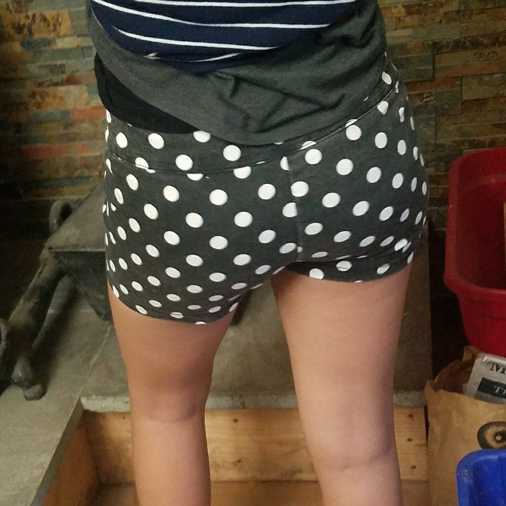1 sm left! NWT polka dot denim shorts - Picture 6 of 6